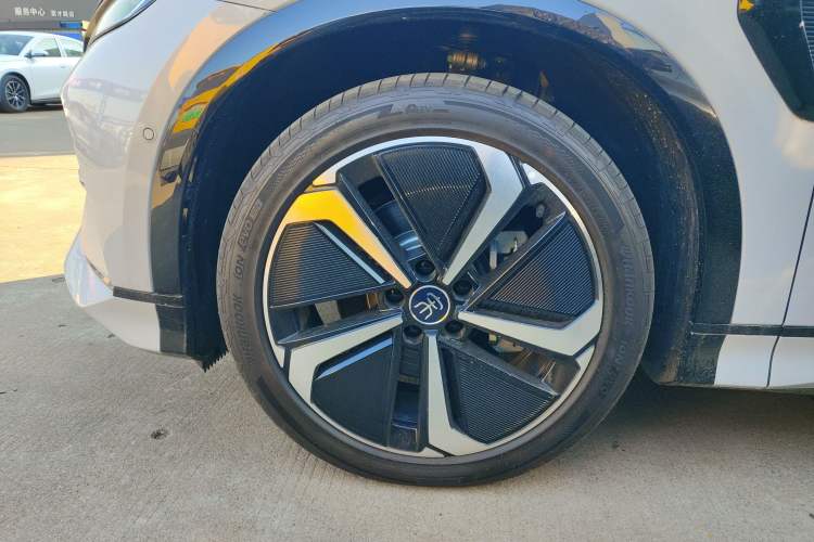 Used BYD Song L EV 2025 662 km Advanced Intelligent Driving Version Exterior 7