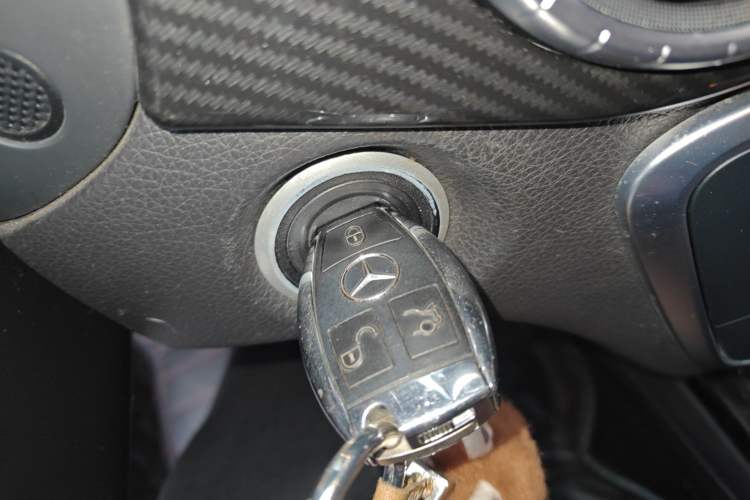 Used Mercedes-Benz CLA 2014 CLA 260 4MATIC Vehicle Key