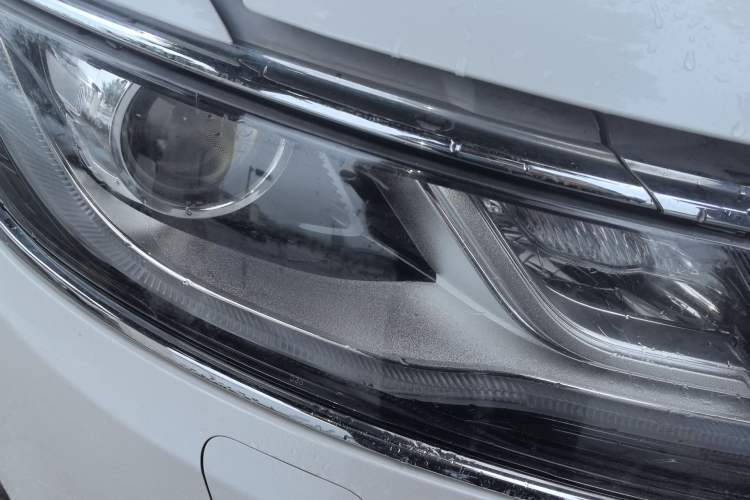 Used Lincoln MKC 2014 2.0T Two-Wheel-Drive Luxury Edition