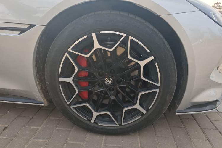 Used MG Cyberster 2024 501km Charming & Heartwarming Edition
