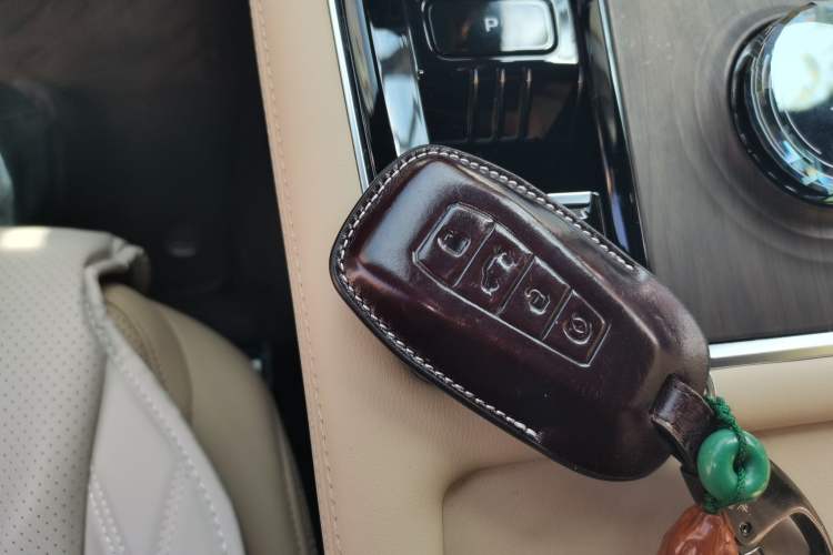 Used Geely Auto Monjaro L 2025 Dongfang Yao 2.0TD Automatic Lanxing Edition
