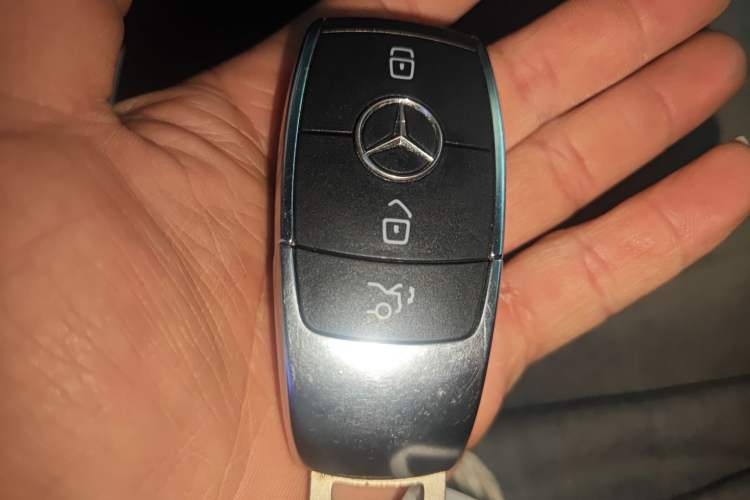 Used Mercedes-Benz GLB 2023 GLB 220 Fashion Model