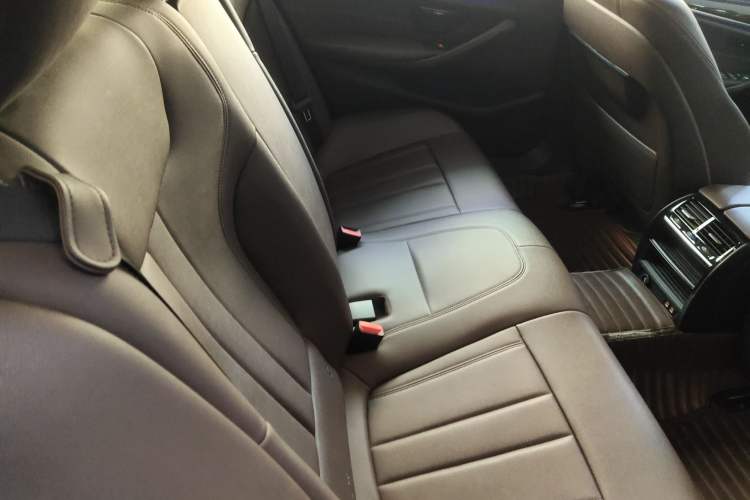 Used BMW 5 Series 2020 525Li Luxury Package
