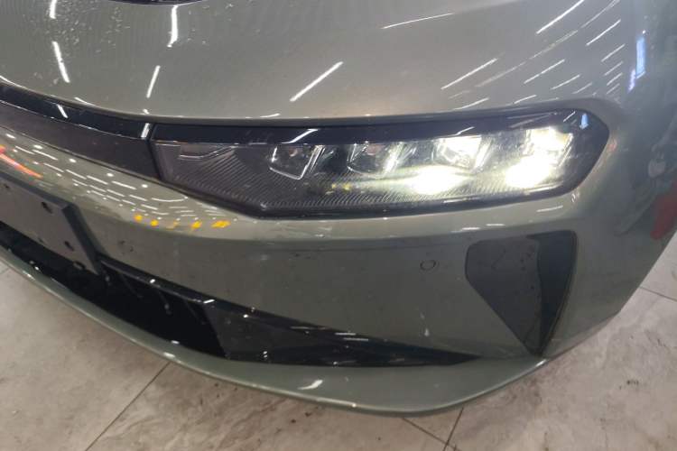 Used Zeekr 001 2024 WE Edition 100 kWh Rear-Drive
