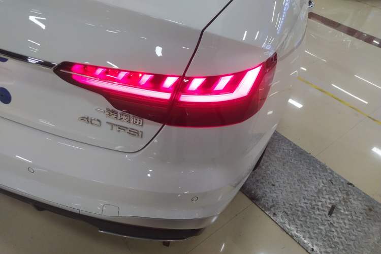 Used Audi A4L 2025 2 Million Units Enjoyment Version 40 TFSI Stylish and Dynamic Type