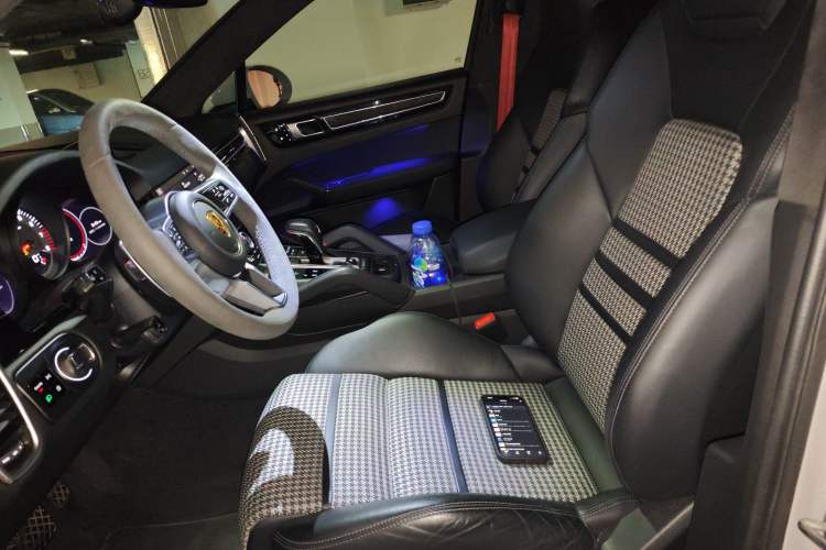 Used Porsche Cayenne 2019 Cayenne Coupé 3.0T