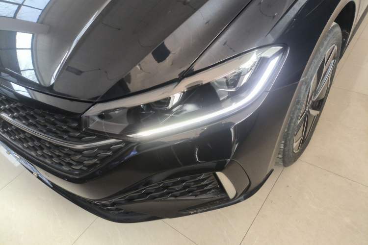 Used Volkswagen Lavida 2023 300TSI DSG Starry Sky Elite Edition