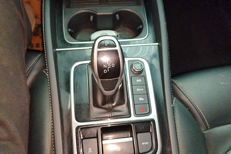 Used BYD Song MAX 2019 1.5T Automatic Smart Connect Ruiyi Sunroof Model 7 Seats China VI Standard
