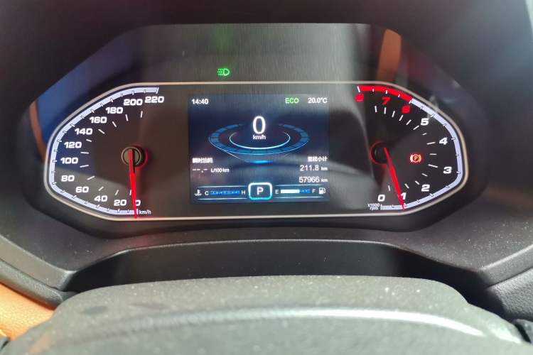 Used Chery Tiggo 7 2016 2.0L CVT YAOZHEN Edition Odometer Close Up