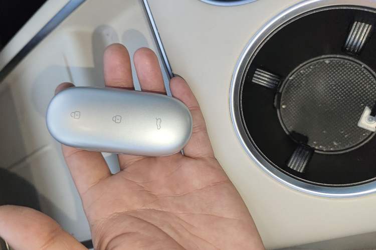 Used Li Auto L8 2023 Max model