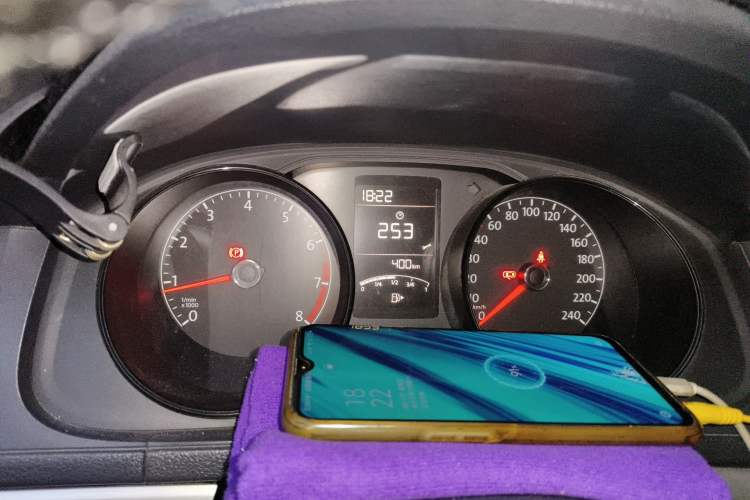 Used Volkswagen Lavida 2015 1.6L Manual Fashion Edition