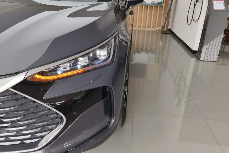 Used BYD Tang New Energy 2025 DM-i 115KM Prestige Model