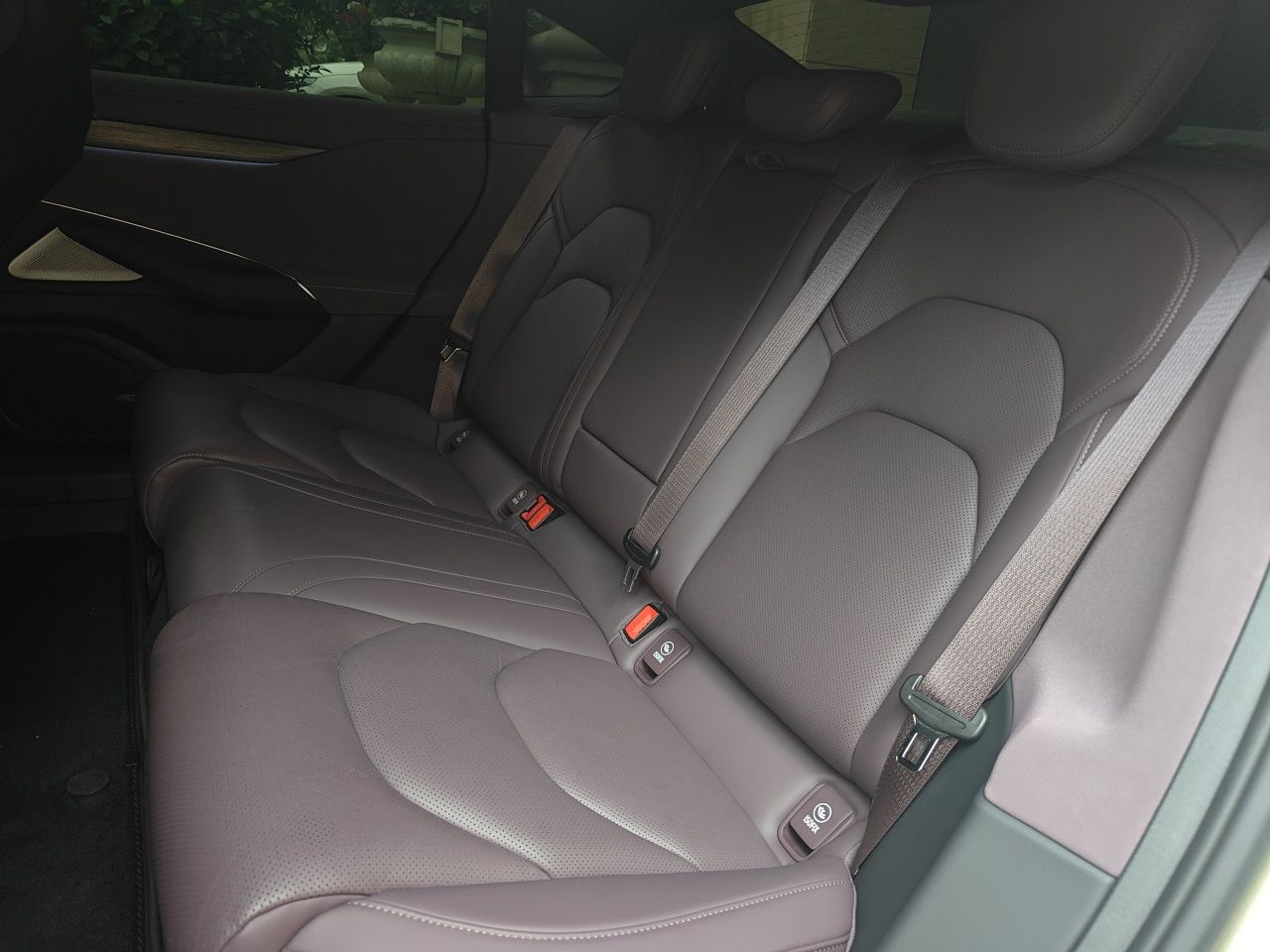Xiaomi Auto SU7 2024 Four-Wheel Drive Ultra-Long Range Advanced Intelligent Driving Max Edition — снимка 17