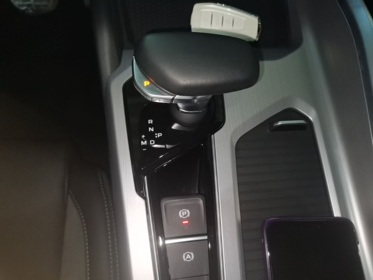 Geely Auto Preface 2023 2.0TD "Only This Verdant Green" Edition — снимка 16