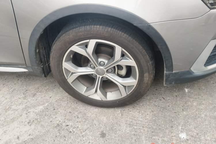 Used Geely Auto Vision S1 2018 1.5L CVT FENGXING Model
