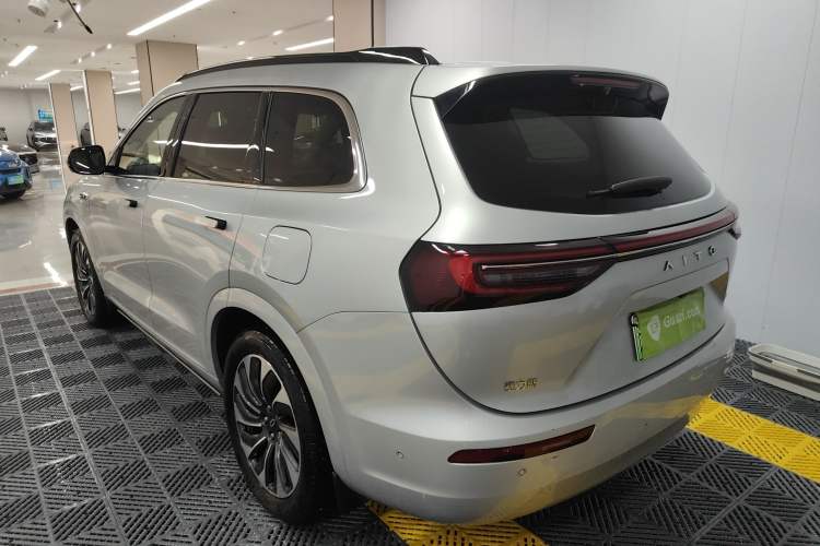 Used Hima AITO M7 2024 1.5T Intelligent Driving 4WD Max Edition 5 Seats
