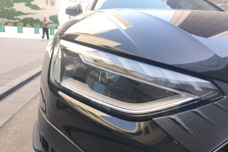 Used Audi A4L 2022 40 TFSI Luxury Dynamic Model Right Front Headlight