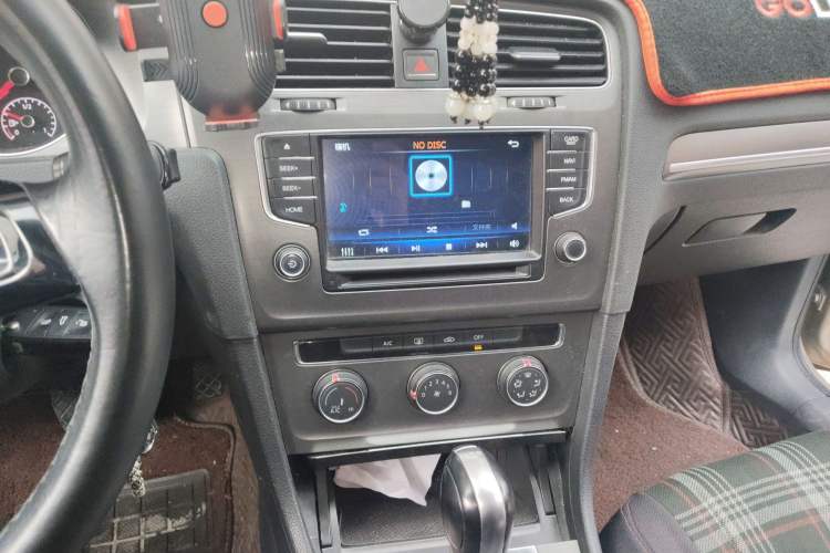 Used Volkswagen Golf 2015 1.4TSI Automatic Comfort Model