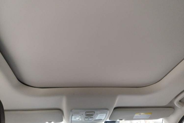 Used Oshan X5 2021 1.5T DCT Prestige Edition
