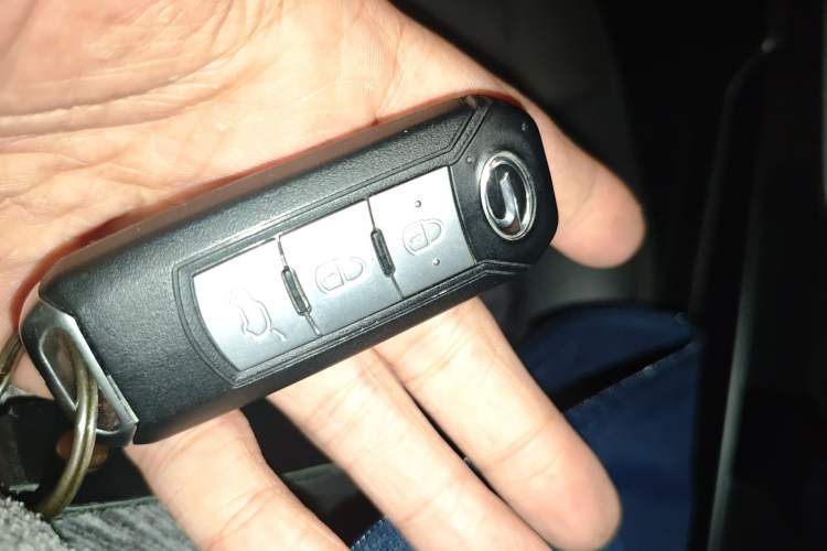 Used GAC Trumpchi GS5 2013 1.8T Automatic Two-Wheel Drive Luxury Edition Vehicle Key