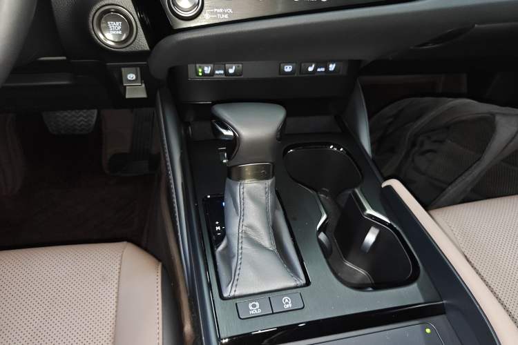 Used Lexus ES 2024 200 Premium Edition