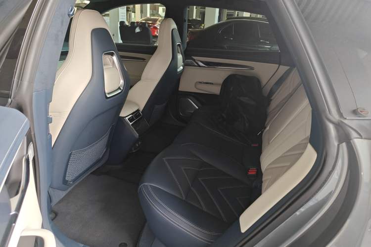 Used Zeekr 001 2021 Ultra-Long Range Dual-Motor YOU Version
