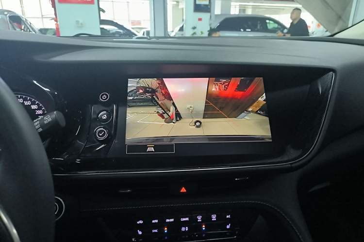 Used Buick Envision 2022 Encore S 552T Two-Wheel-Drive Luxury Model Audio And AC Panel