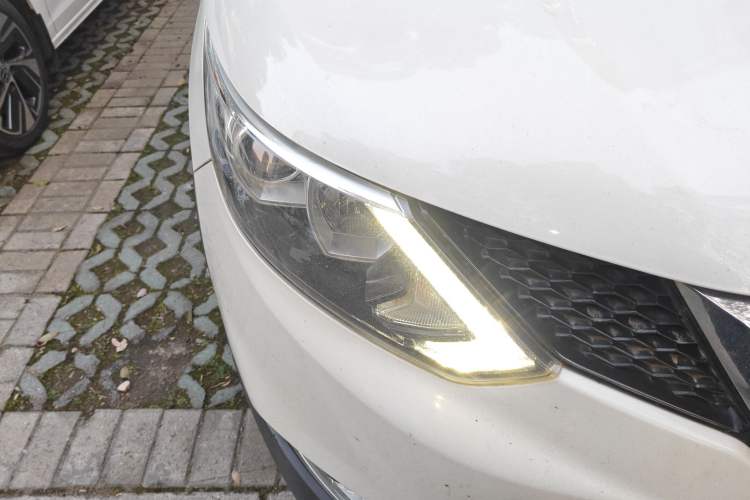 Used Nissan Qashqai 2016 2.0L CVT Elite Edition
