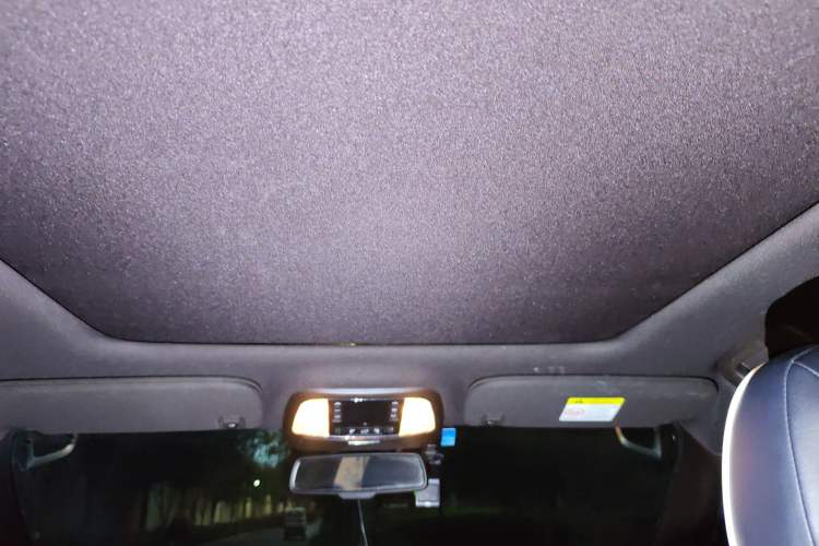 Used Jeep Grand Cherokee 2015 3.6L Luxury Navigation Edition Headliner