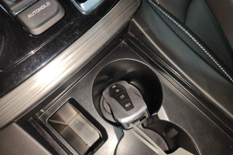 Used Geely Auto Emgrand X7 Sport 2020 1.8TD DCT Smart Connect PRO