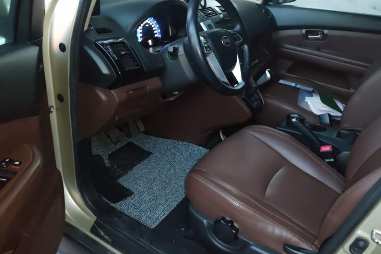 Used BYD S6 2014 2.0L Manual Luxury 5-Seater