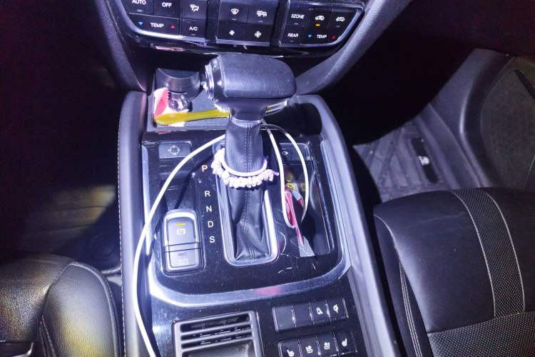 Used GAC Trumpchi GS8 2017 320T Two-Wheel Drive Luxury Smart Connectivity Version (7 Seats)
