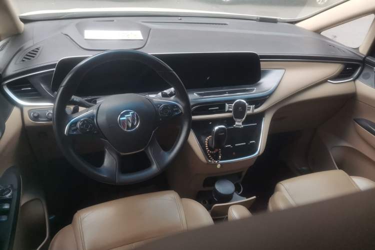 Used Buick GL8 2020 ES Land Cruiser 653T Luxury Model