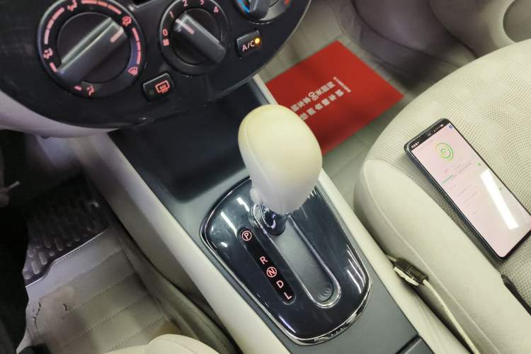 Used Nissan Tiida 2011 1.6L CVT Comfort Model
