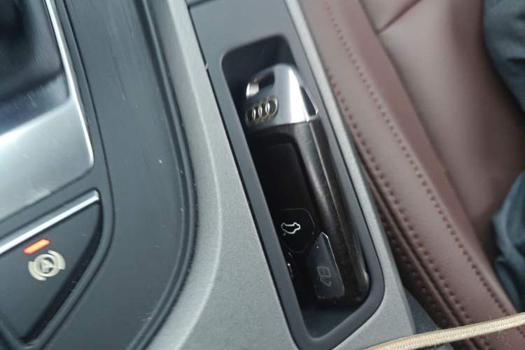 Used Audi A4L 2018 30th Anniversary Edition 40 TFSI Trendy Model