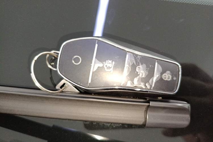 Used BYD Song Pro New Energy 2025 Second-Generation Intelligent Driving Version DM-i 115KM Superior Trim
