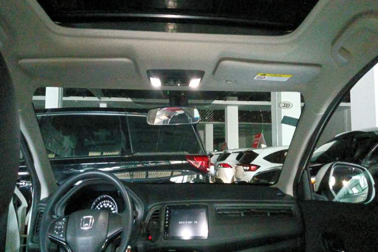 Used Honda Vezel 2020 1.5L CVT Pioneer Edition
