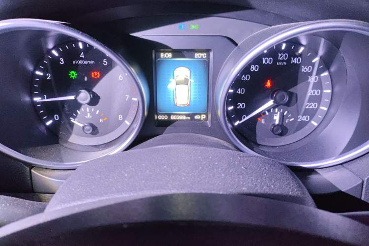 Used Haval H8 2015 2.0T Two-Wheel Drive Comfort Version