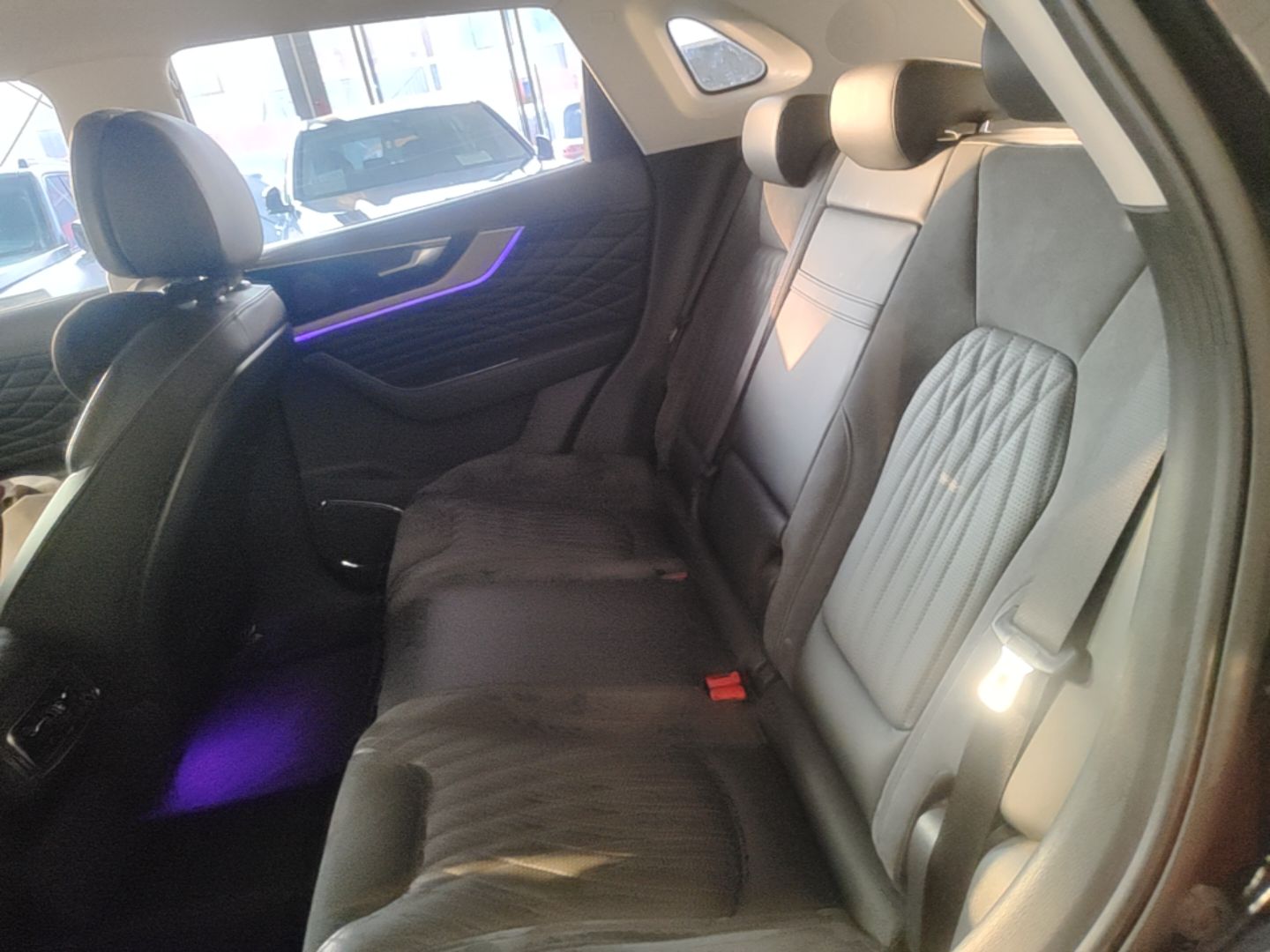 Hongqi HS5 2022 Revised Version 2.0T Smart Connect Flagship Edition — снимка 20
