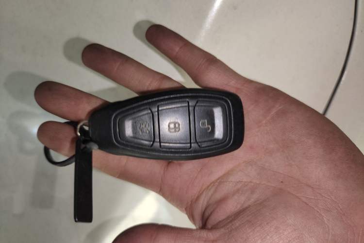 Used Ford Kuga 2013 2.0L GTDi Four-Wheel-Drive Sport Model Vehicle Key