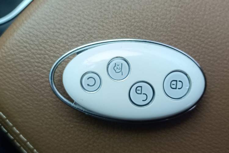 Used BYD Song MAX 2018 1.5T Automatic Smart Connect Elite Model with 6 Seats