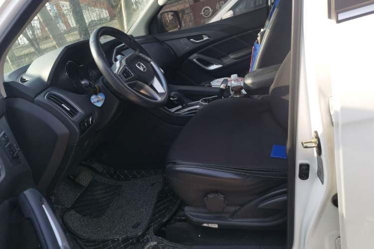 Used JMC Yusheng S350 2016 2.0T Automatic All-Wheel Drive Gasoline Luxury Edition 5 Seats