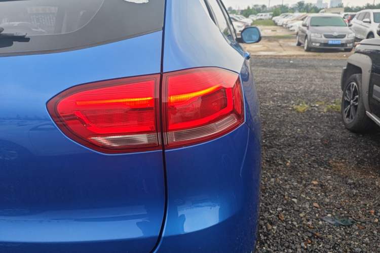 Used Haval H2s 2017 Red-Label 1.5T Dual-Clutch Luxury Model