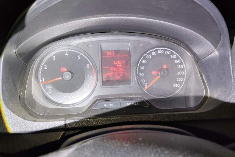 Used Volkswagen Jetta 2017 1.5L Manual Fashion Edition
