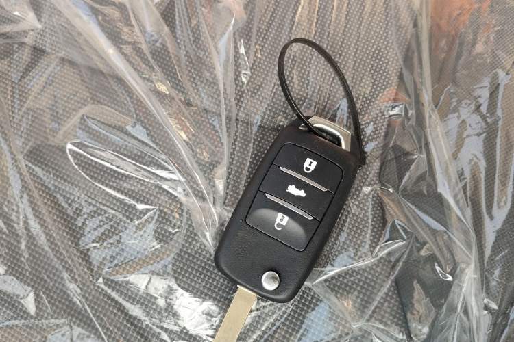 Used CHANGAN NEVO Lumin 2022 301km Honey-Sweet Version Vehicle Key