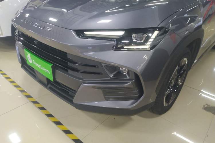 Used JETOUR Dashing 2025 1.5TD DCT Flagship Edition
