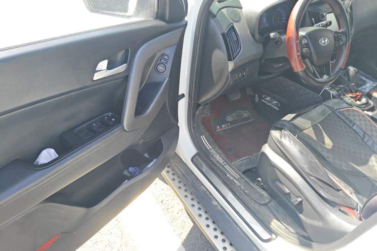 Used Hyundai ix25 2017 1.4T Automatic Prestige Model