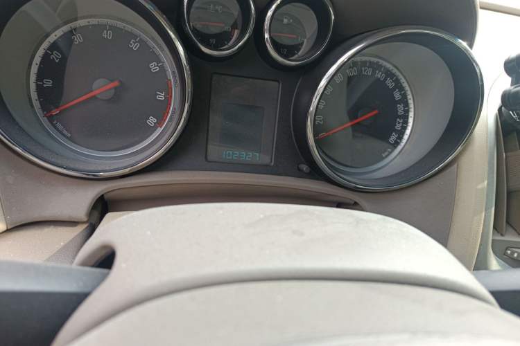 Used Buick GT 2012 GT 1.6L Automatic Fashion Edition