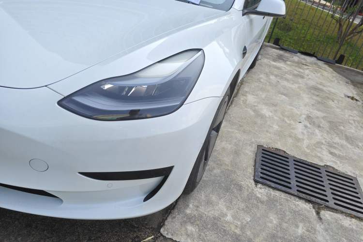 Used Tesla Model 3 2022 Rear-Wheel-Drive Version

