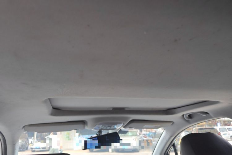 Used GAC Trumpchi GS4 2017 235T G-DCT Two-Wheel Drive Luxury Edition Headliner